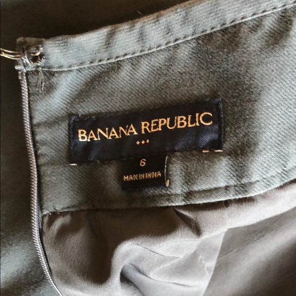 Banana Republic Women’s Gray Skirt w/ Pocket Size6 - Picture 6 of 6